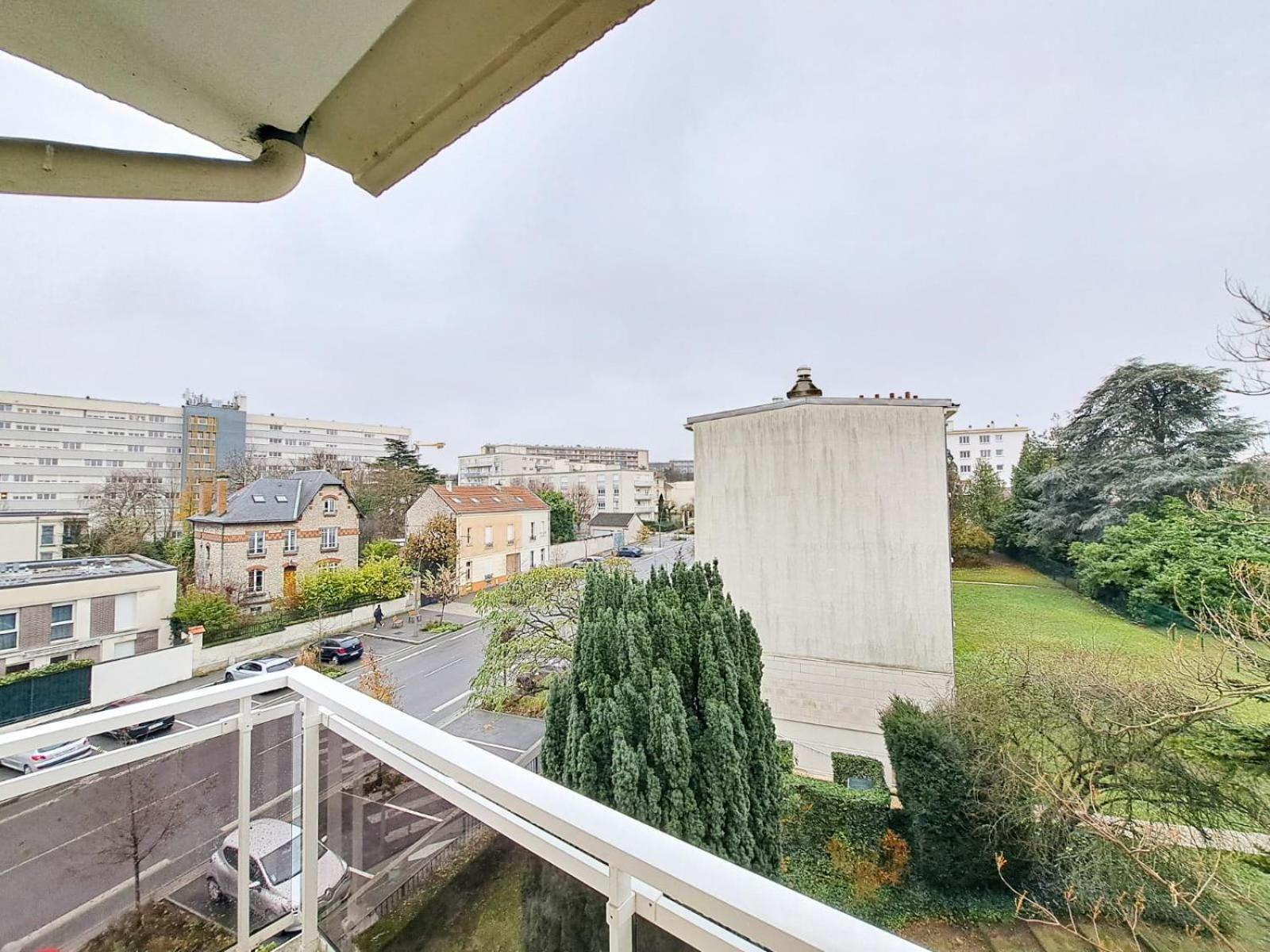 Appartement Cosy Au Coeur De 兰斯 外观 照片