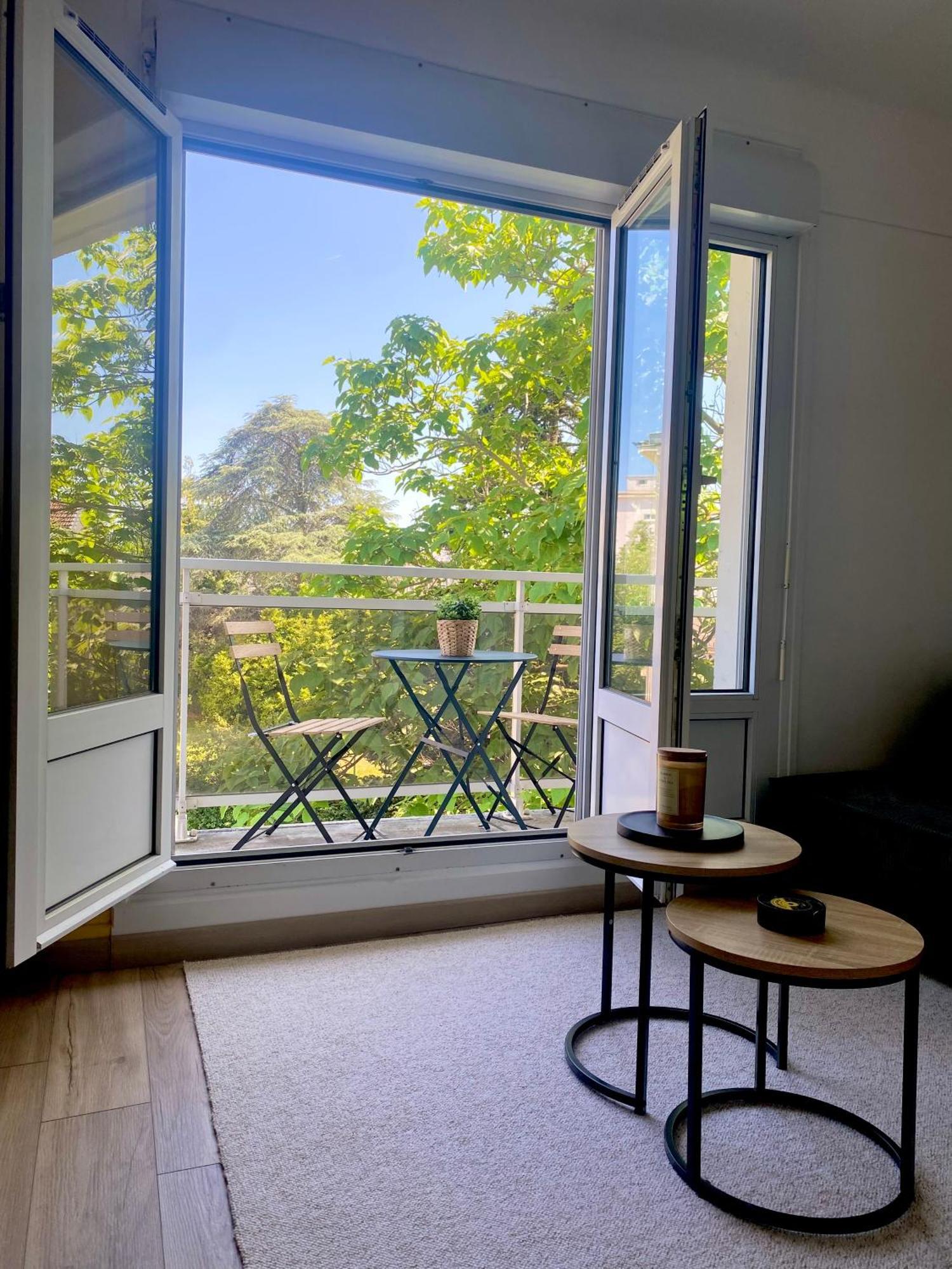Appartement Cosy Au Coeur De 兰斯 外观 照片